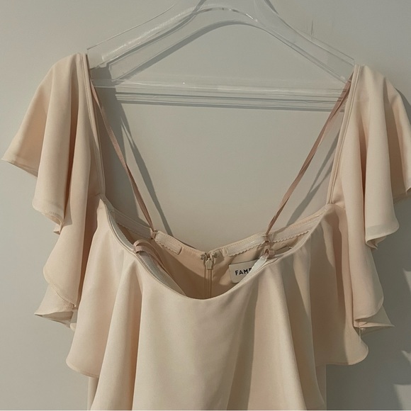 Fame and Partners Cream Gown Off the Shoulder Fitted Waist Size M High Slit - Picture 11 of 16